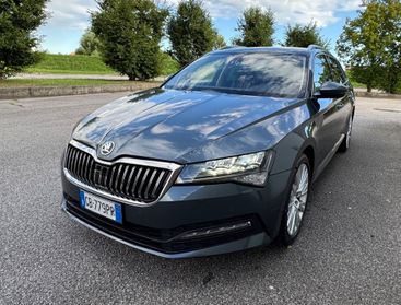 Skoda Superb 2.0 TDI 150 CV SCR DSG Wagon Executive