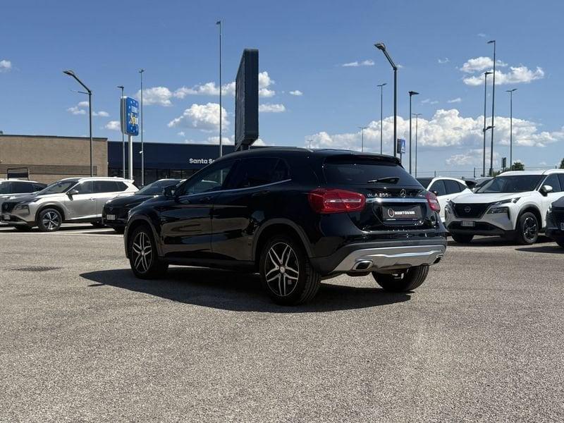 Mercedes-Benz GLA 200 d Automatic 4MATIC Sport