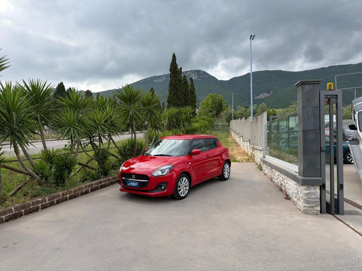 SUZUKI - Swift - 1.2 Hybrid Top