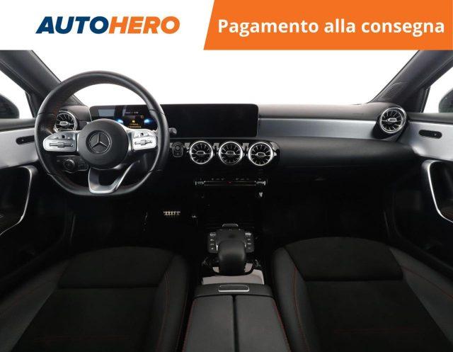 MERCEDES-BENZ A 180 Automatic Premium