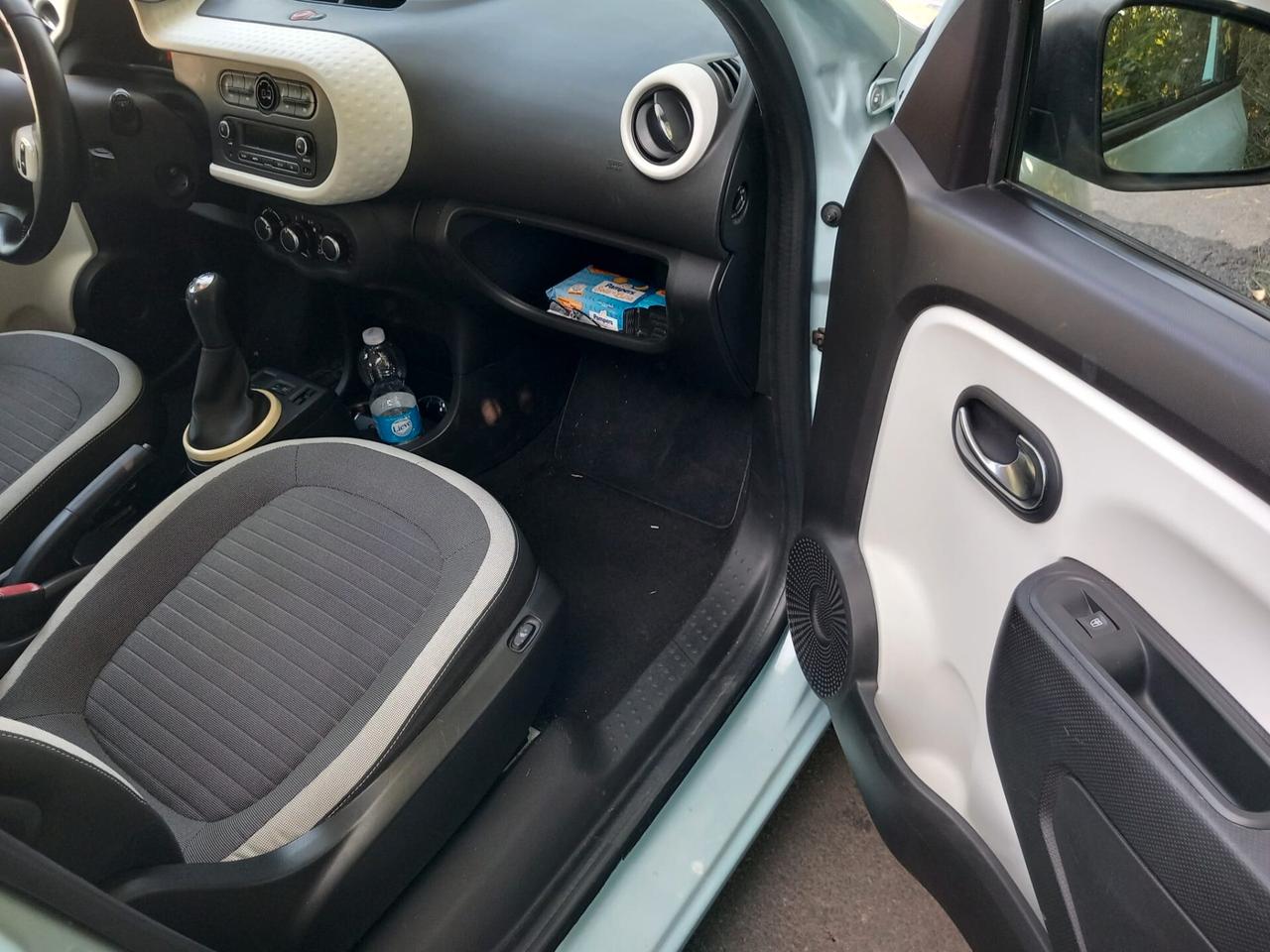 Renault Twingo 1.0 SCe Live