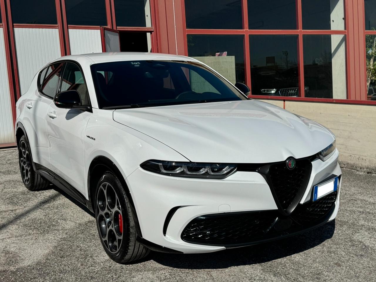 Alfa Romeo Tonale 1.6 diesel 130 CV TCT6 Veloce km 9.500