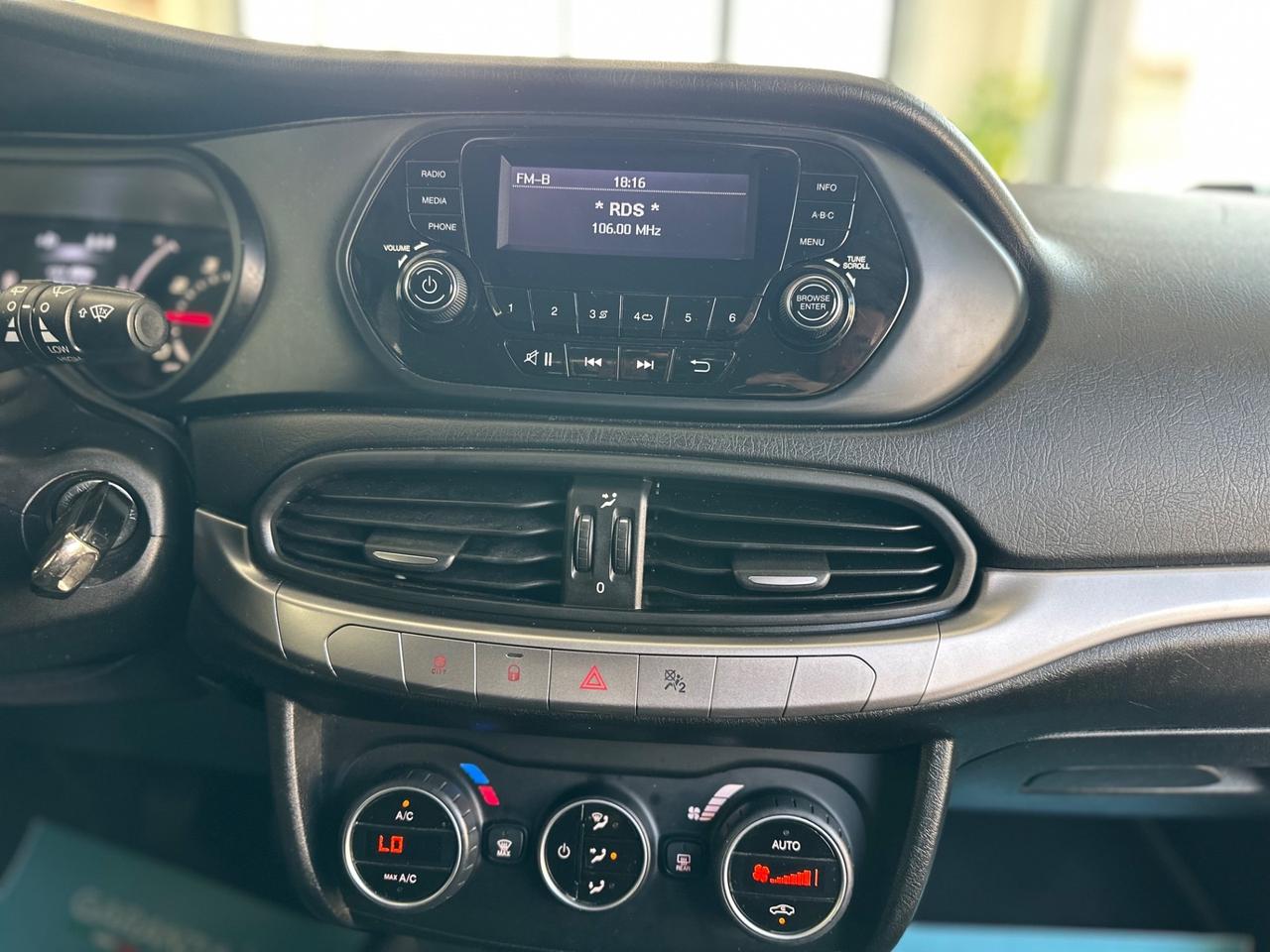 Fiat Tipo 1.4 5 porte Easy 79.000 KM
