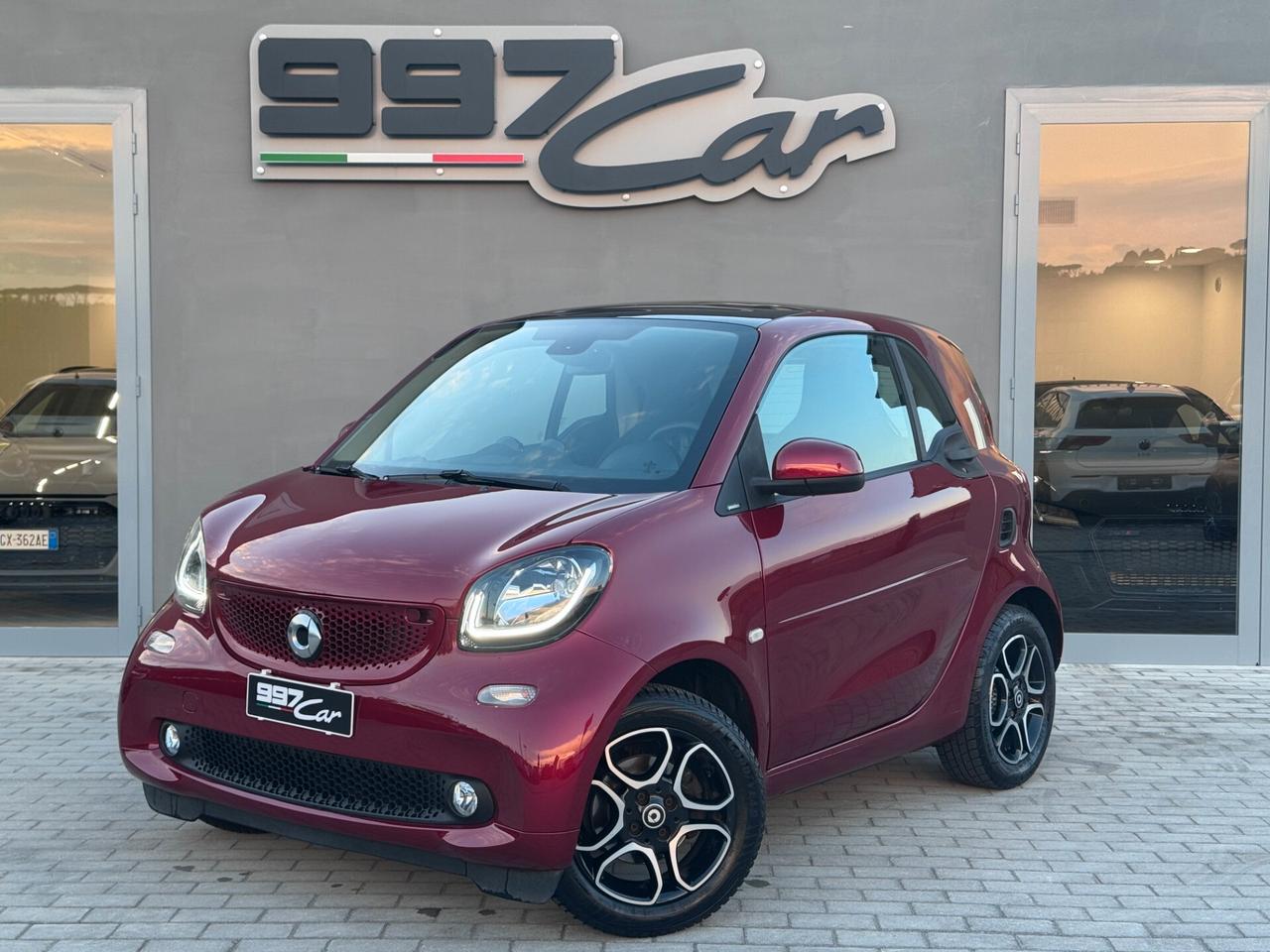 Smart ForTwo 70 1.0 twinamic Passion PERFETTA LED TETTO SEDILI FENDI