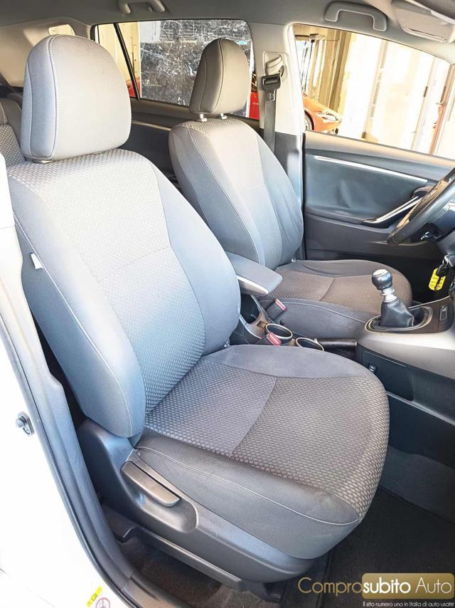 TOYOTA Verso 2.0 D Active 7 posti