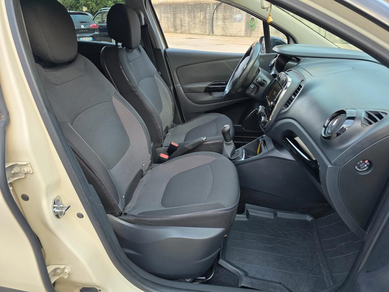 Renault Captur 1.5 dCi 90cv full full opt 2014