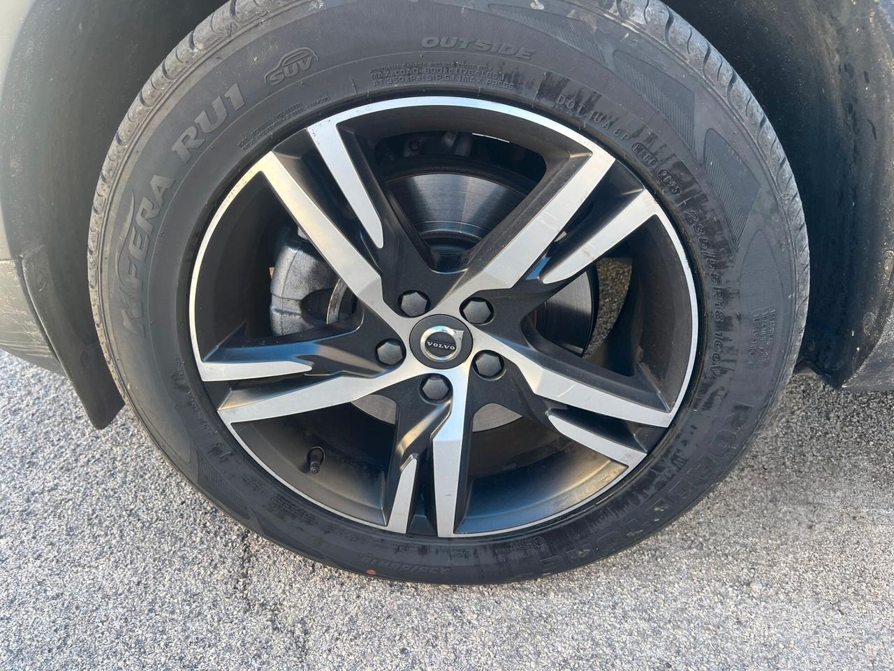 Volvo XC40 D3 AWD Geartronic R-design