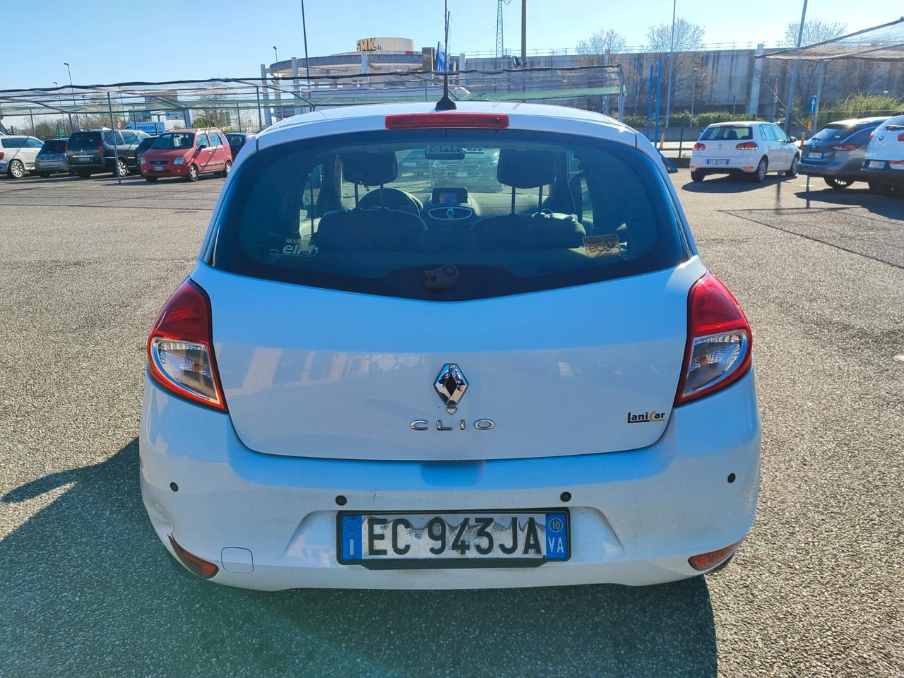 Renault Clio 1.2 16V 3 porte Dynamique