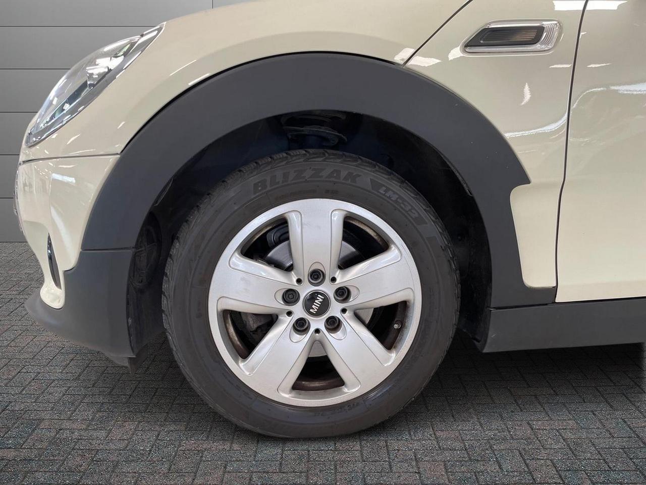 MINI Mini IV F54 2019 Clubman - Mini Clubman 1.5 One D Essential auto