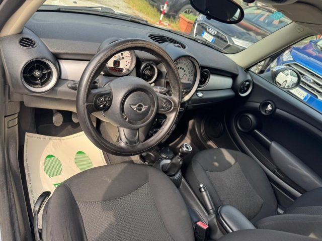 MINI One 1.6 16V One (55kW)
