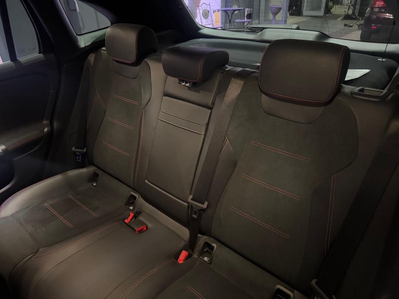 Mercedes-Benz EQA 250 AMG Line Premium GARA #50921