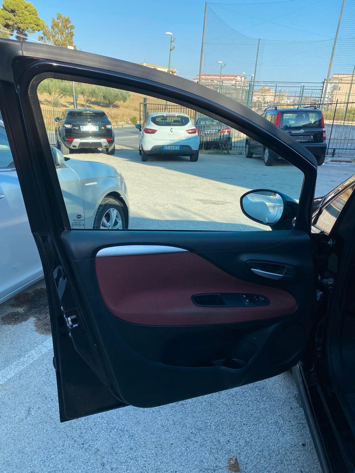 Fiat Punto 1.3 MJT II 75 CV 5 porte Lounge