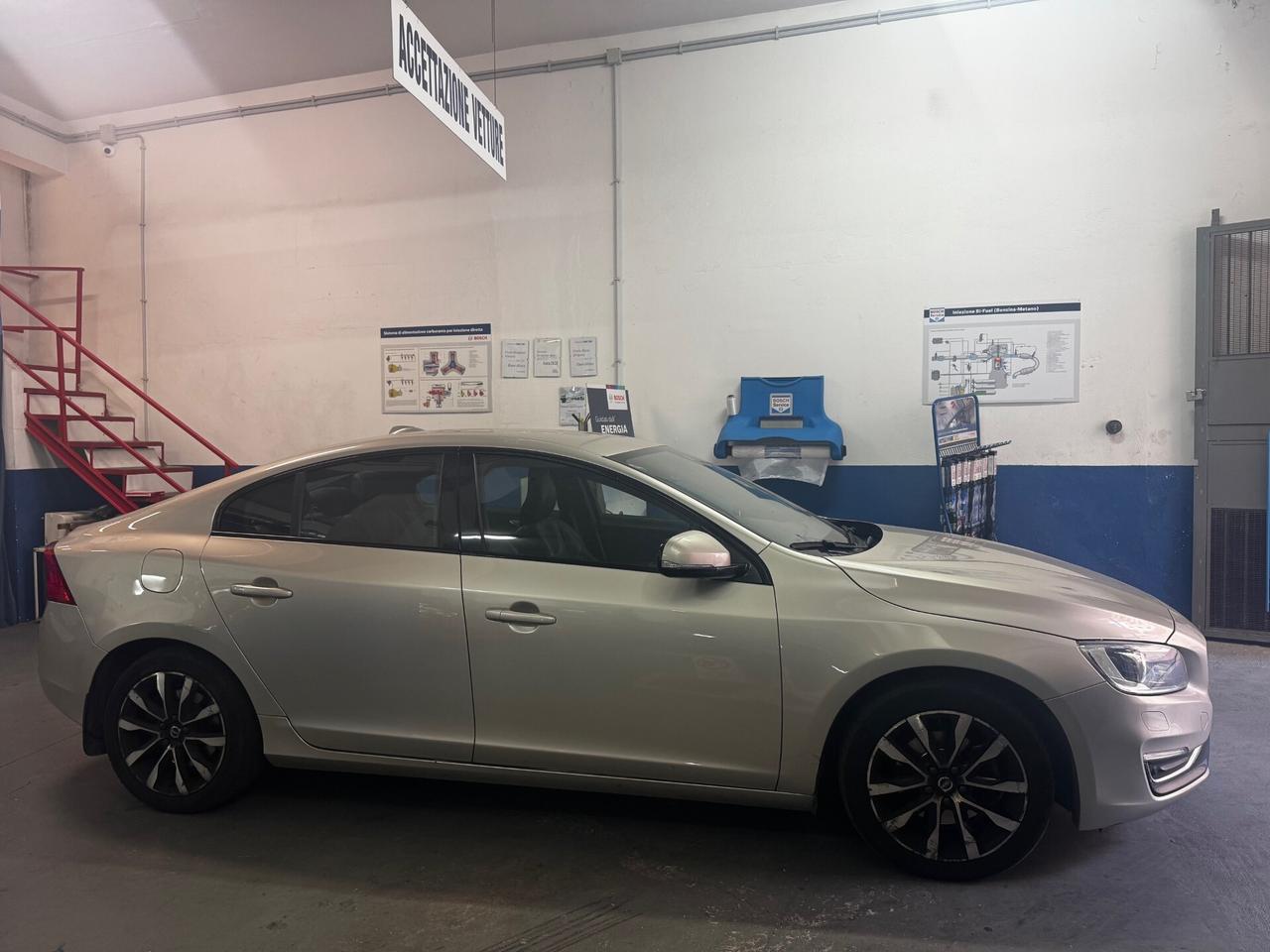 Volvo S60 D3 Geartronic Summum
