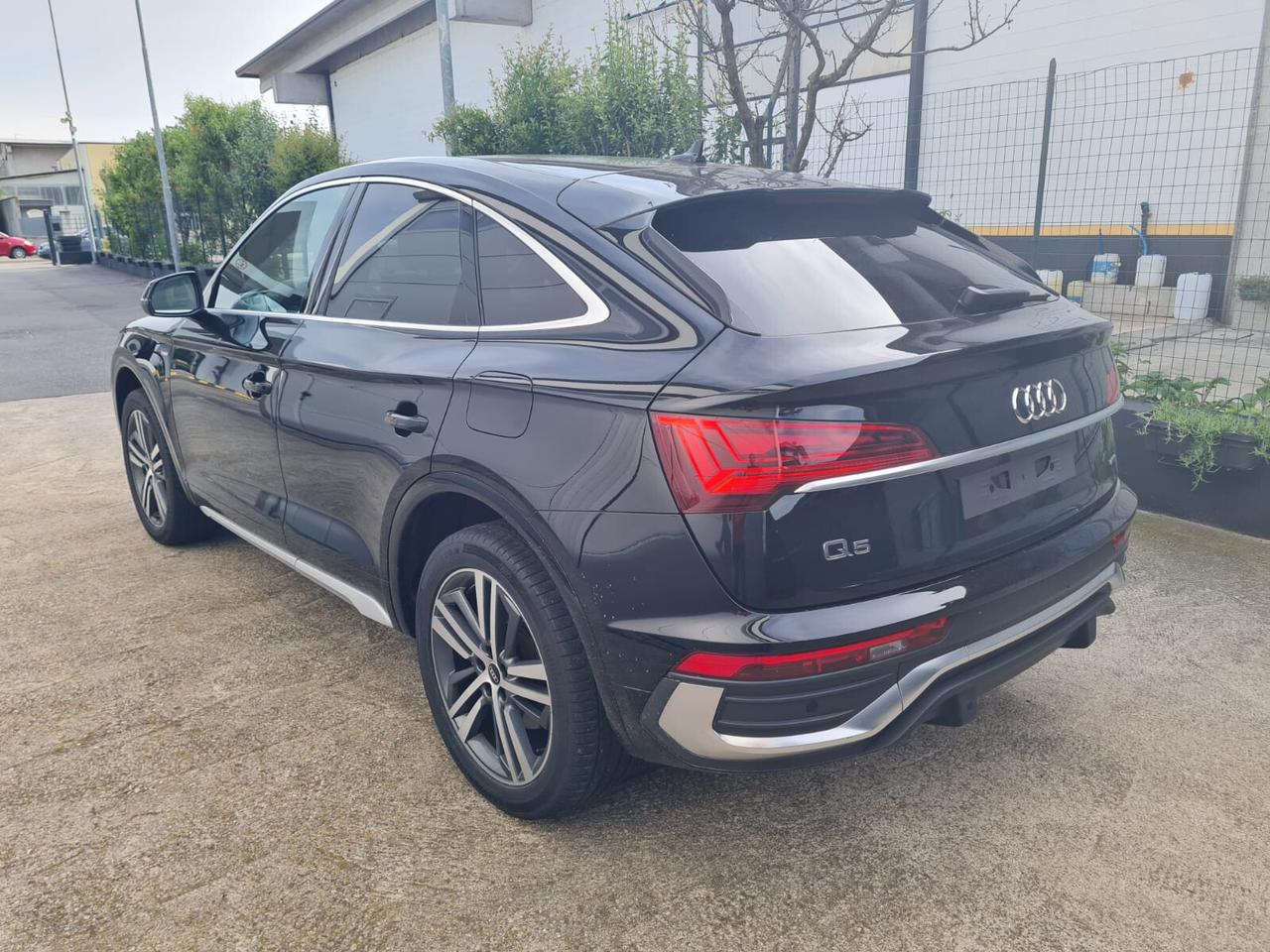 Audi Q5 55 TFSI e quattro Sportback tronic S line plus