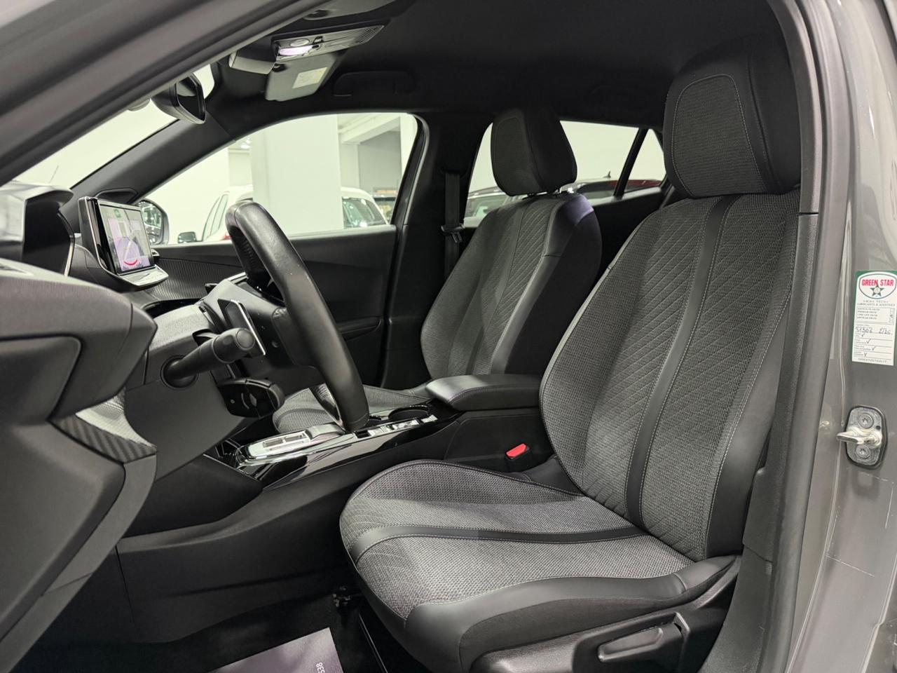 Peugeot 2008 BlueHDi 1.5cc 130cv S&S EAT8 Allure