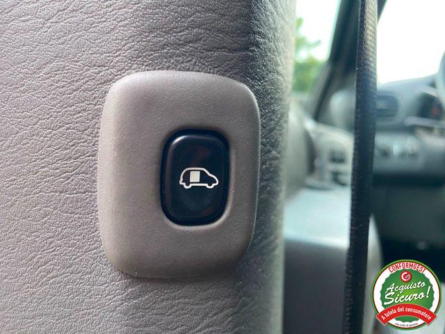 CHRYSLER Voyager 2.5 CRD cat LX Leather 7 POSTI