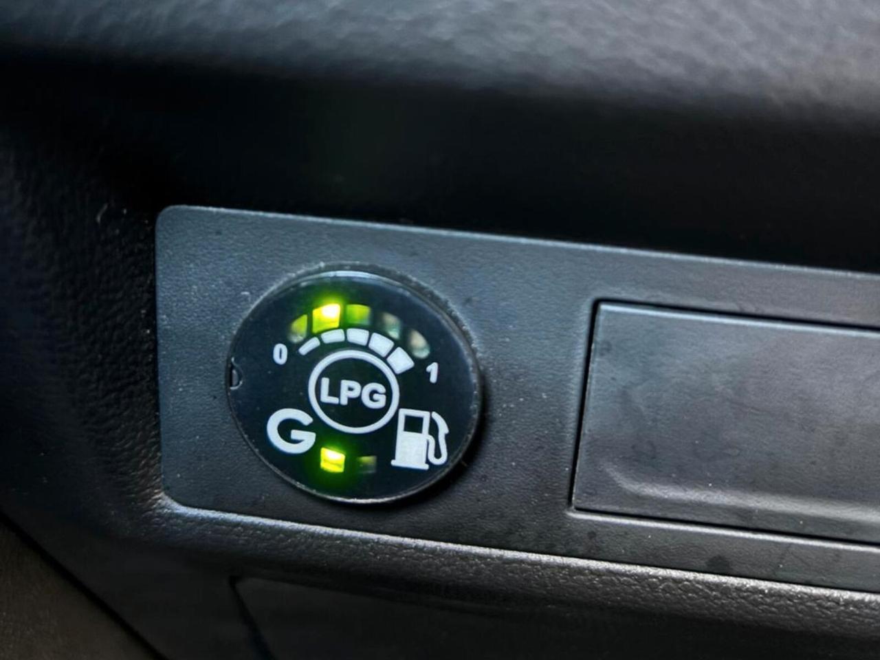 Renault Captur 1.0 TCe GPL Intens my21