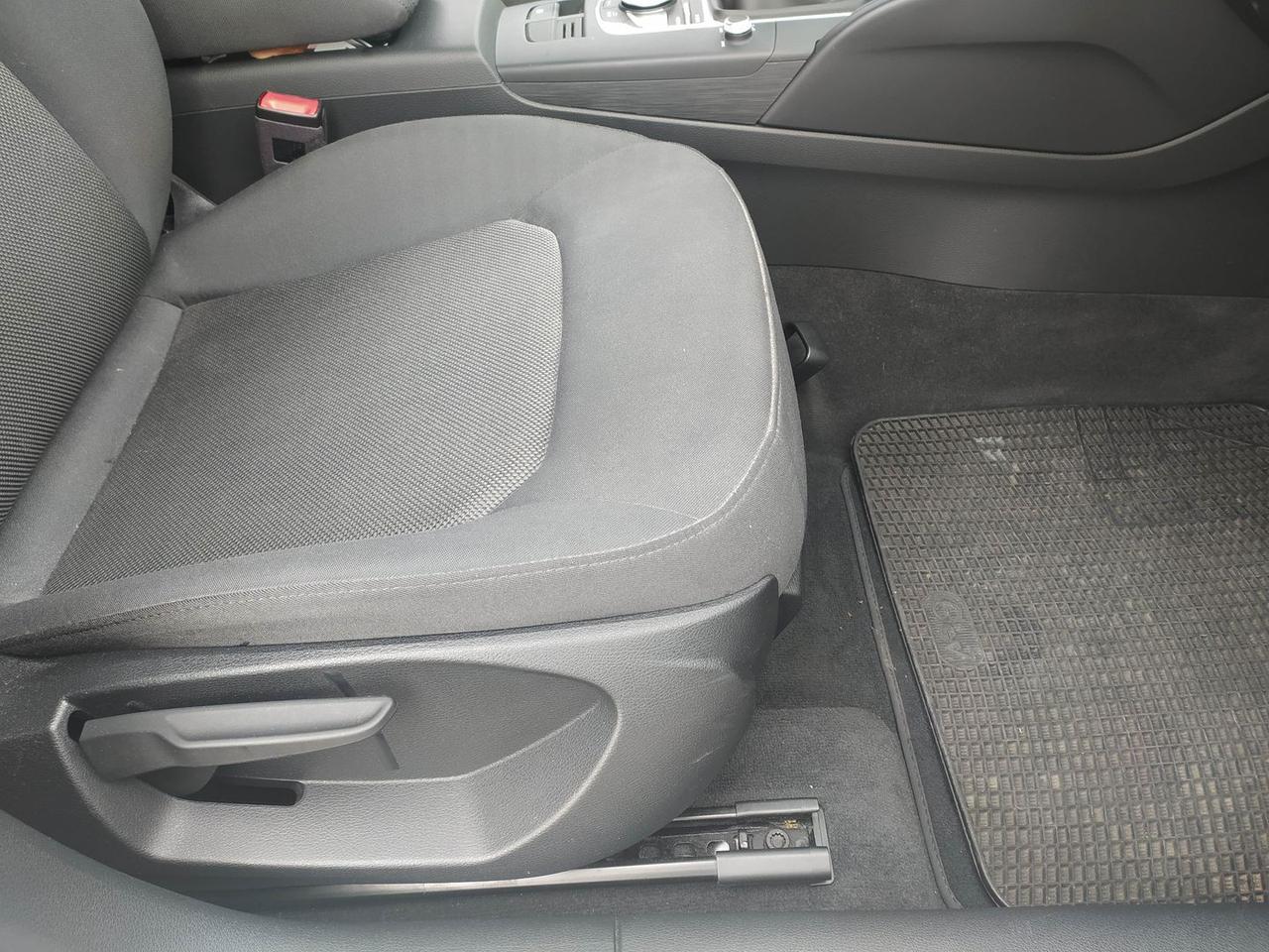 Audi A3 Business Line 2.0 35 TDI #7770