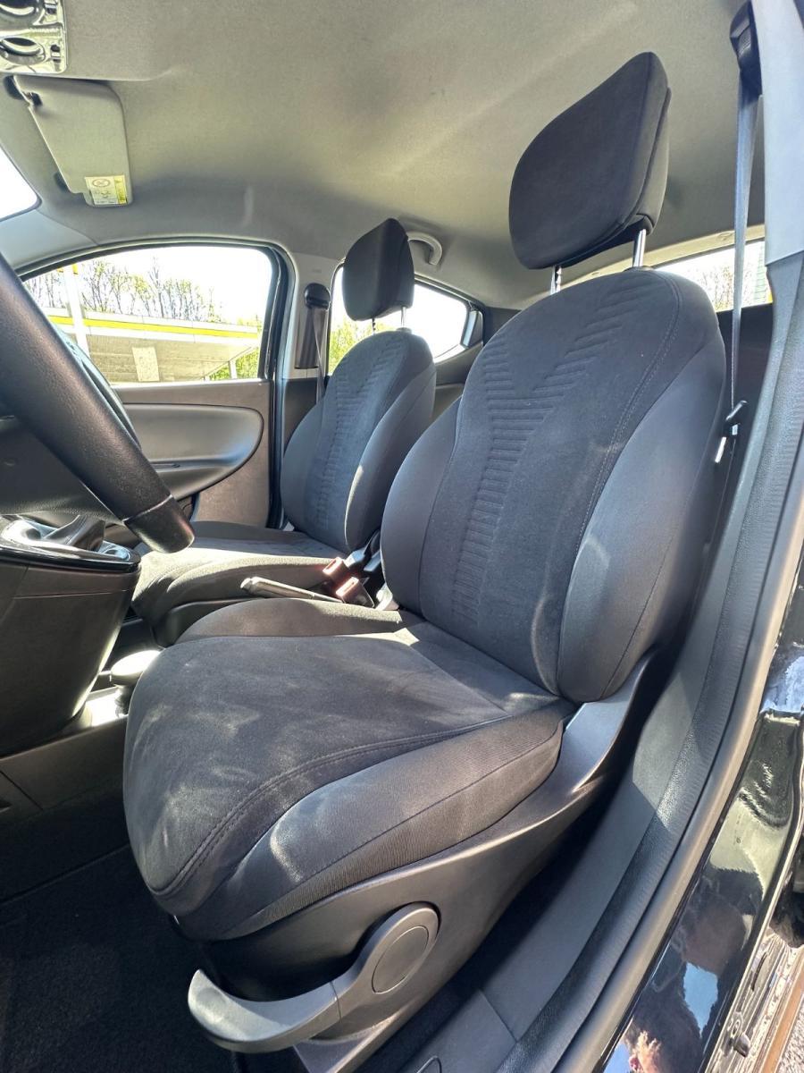 LANCIA - Ypsilon - 1.3 MJT 16V 95 CV 5 porte S&S Elefantino