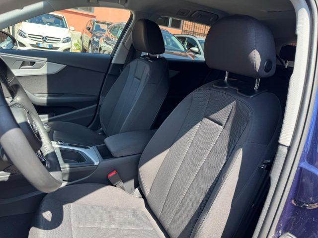 AUDI A4 Avant 35 TFSI Business