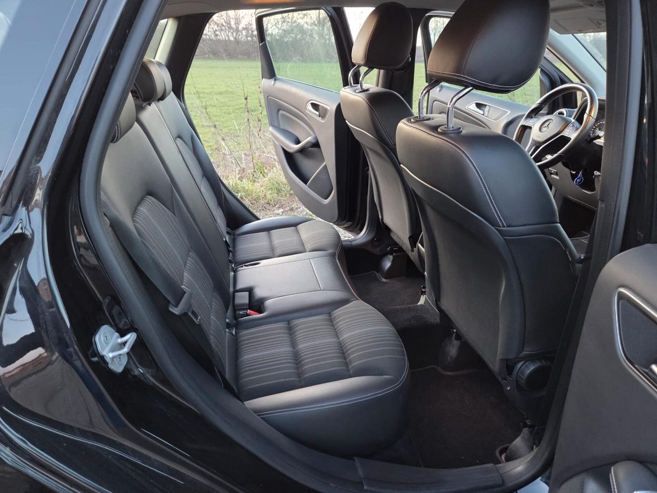 Mercedes-benz B 200 CDI Automatic Premium