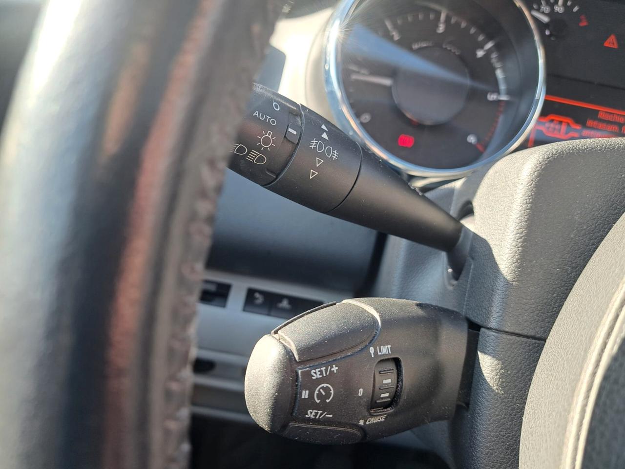 Peugeot 3008 1.6 HDi 112CV Outdoor