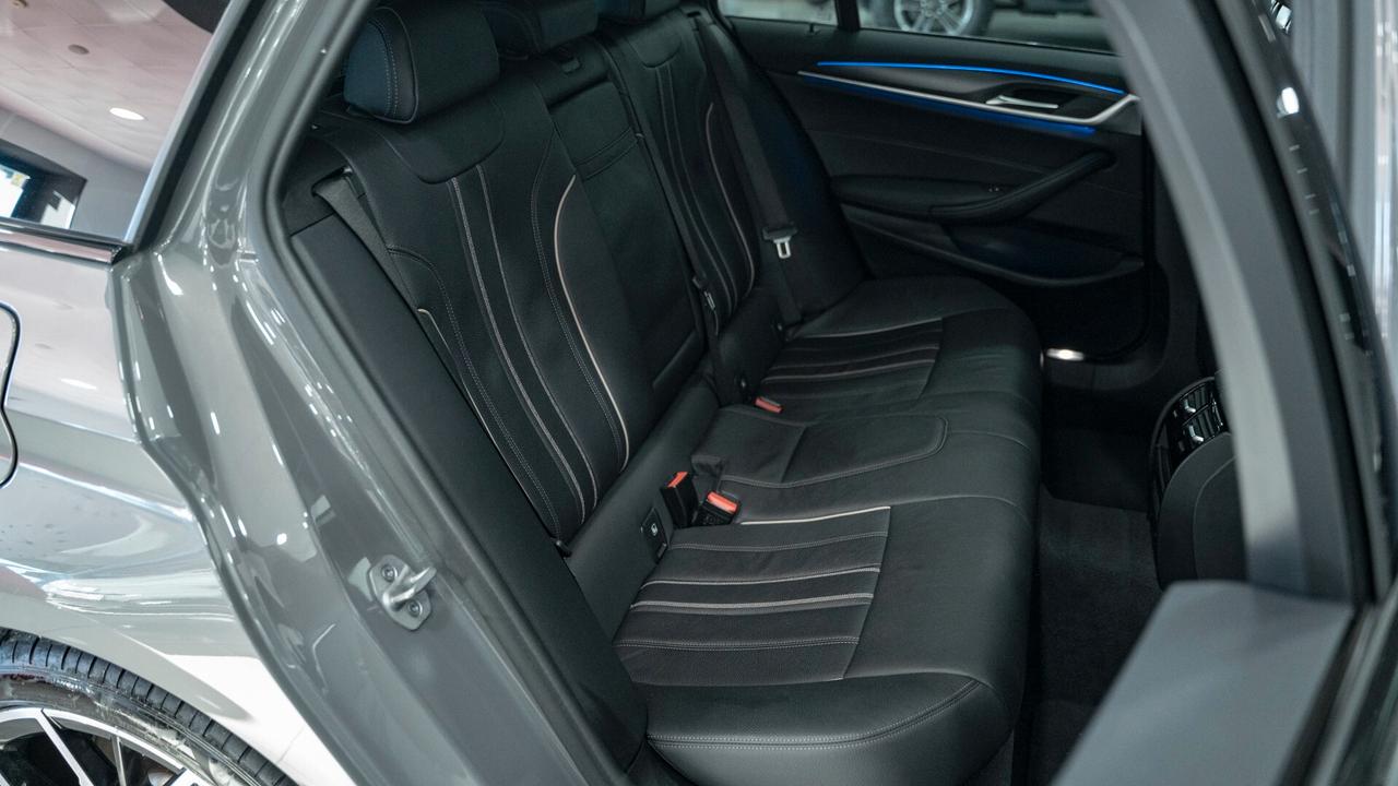 Bmw 520 D MHEV 48V TOURING MSPORT TETTO PACK LUCI PELLE NA