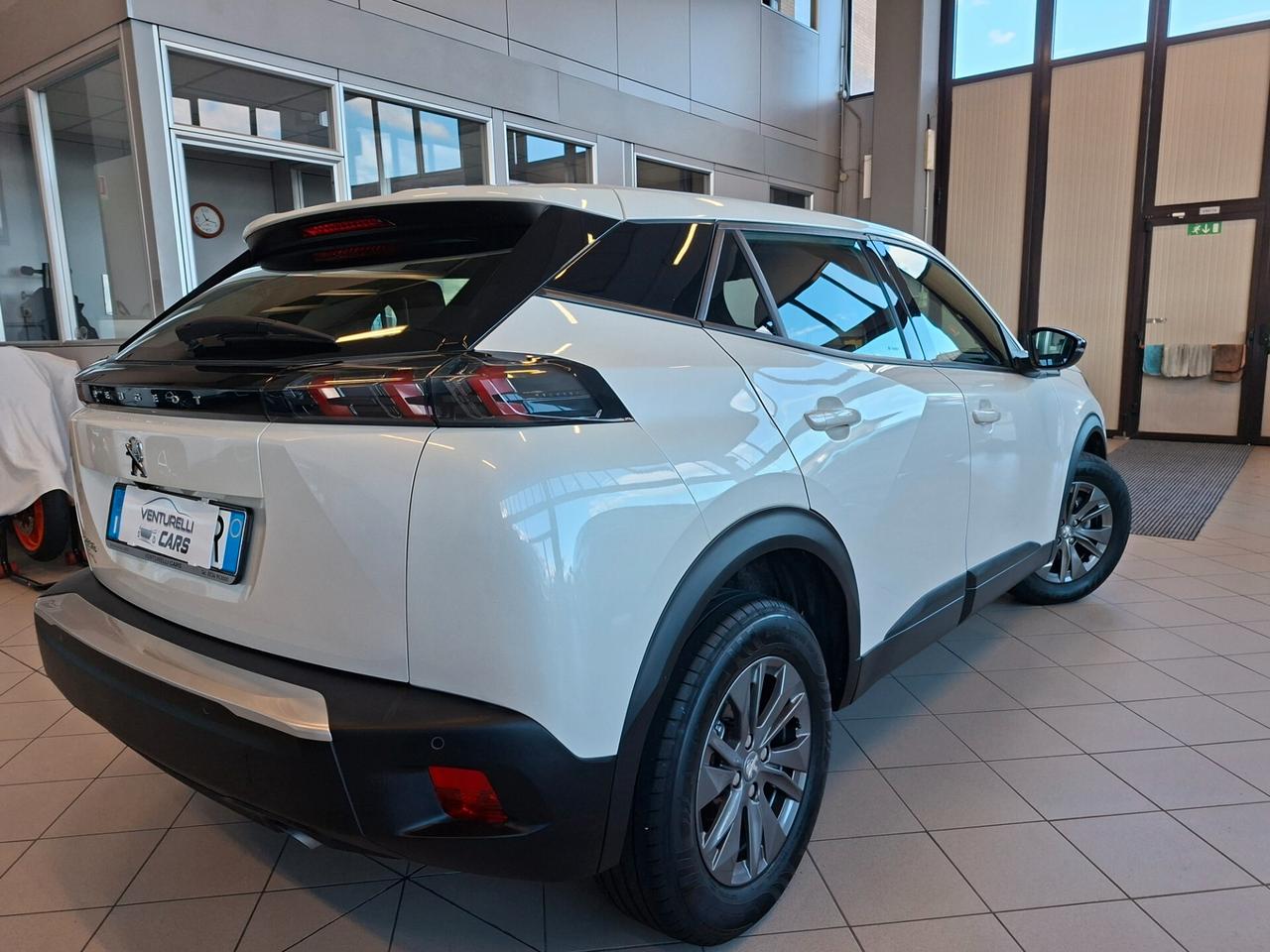 Peugeot 2008 PureTech 100 S&S Allure