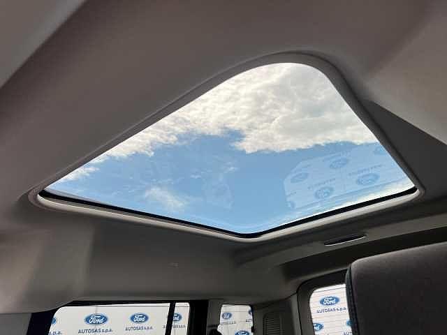 Ford Tourneo Connect 1.5 TDCi 120 CV Titanium
