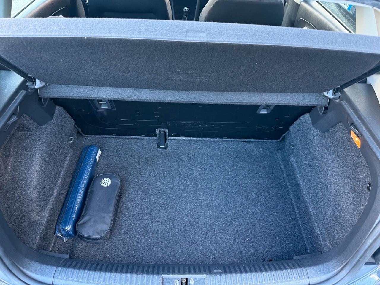 Volkswagen Polo 5p 1.0 mpi NEOPATENTATI