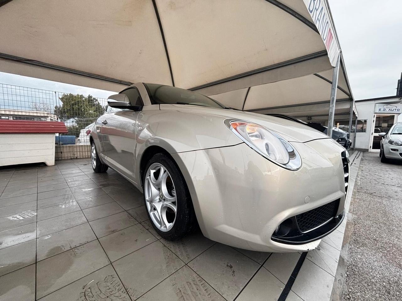 Alfa Romeo MiTo 1.3 JTDm 16V 90 CV Distinctive Sport Pack