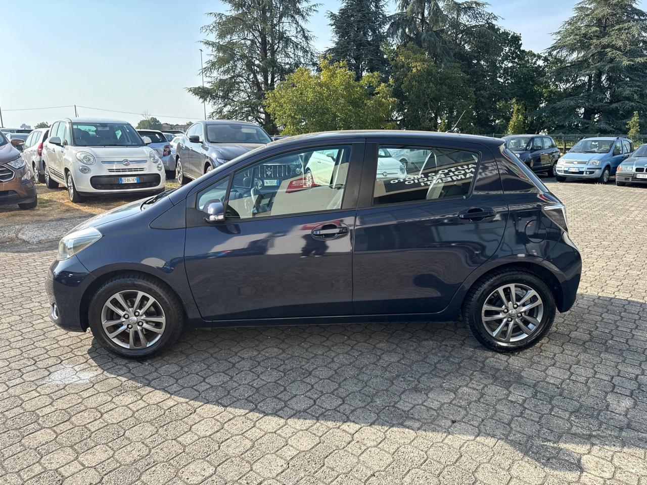 Toyota Yaris 1.0 5 porte|UNIPRO