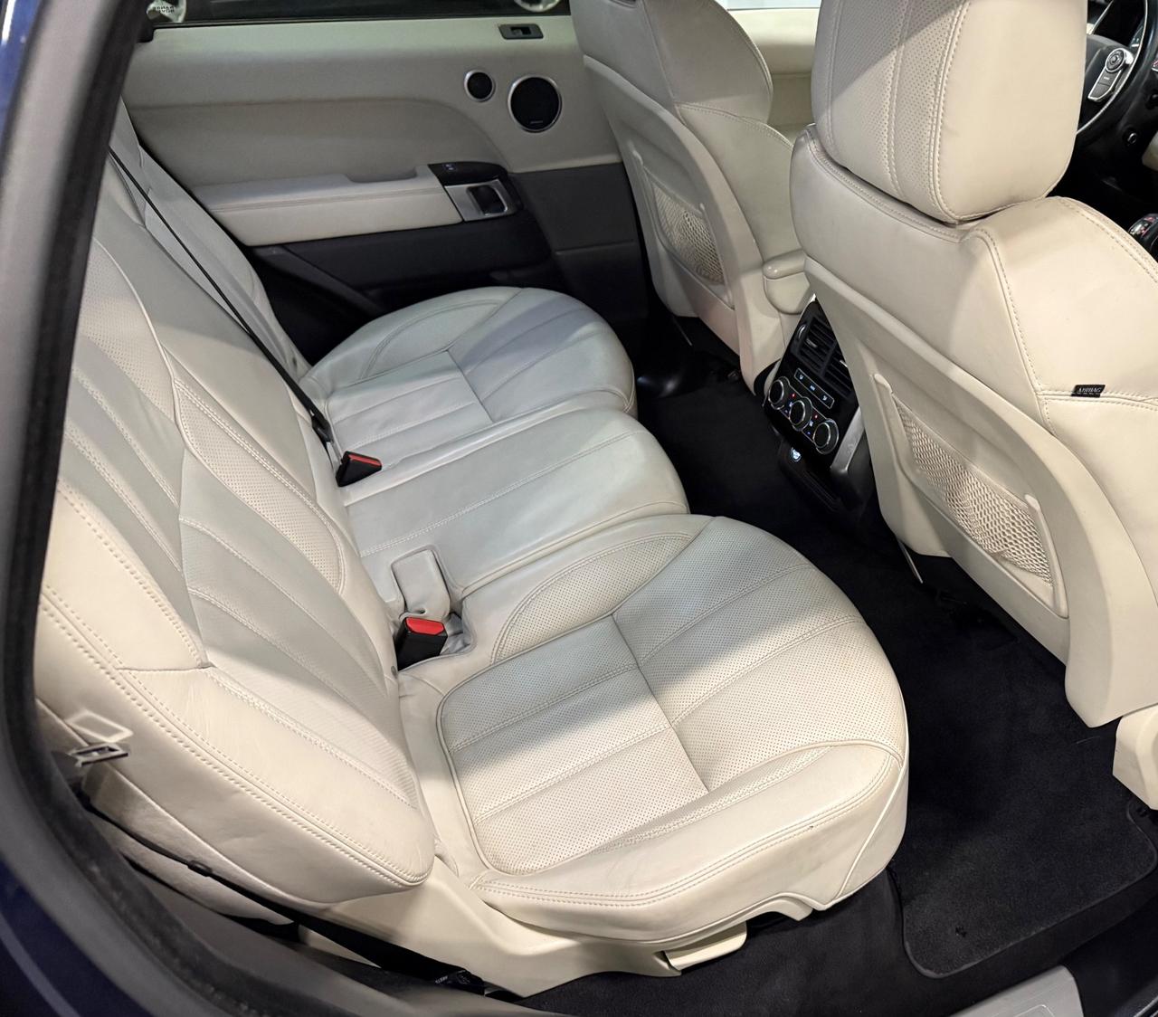 Land Rover Range Rover Sport 3.0 TDV6 HSE Dynamic 7 Posti