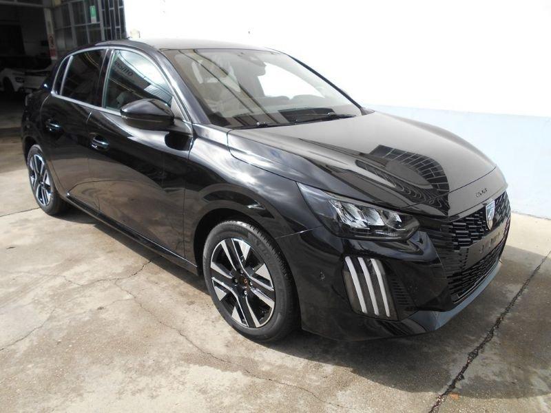 Peugeot 208 100 Turbo Business con CBC Navigat-Retrocam