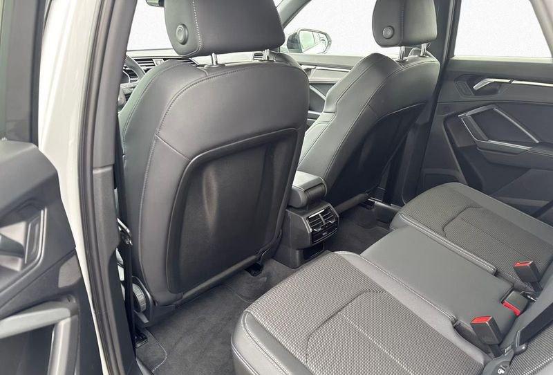 Audi Q3 Q3 SPB 35 TFSI S line edition Black Pack 19" Camera