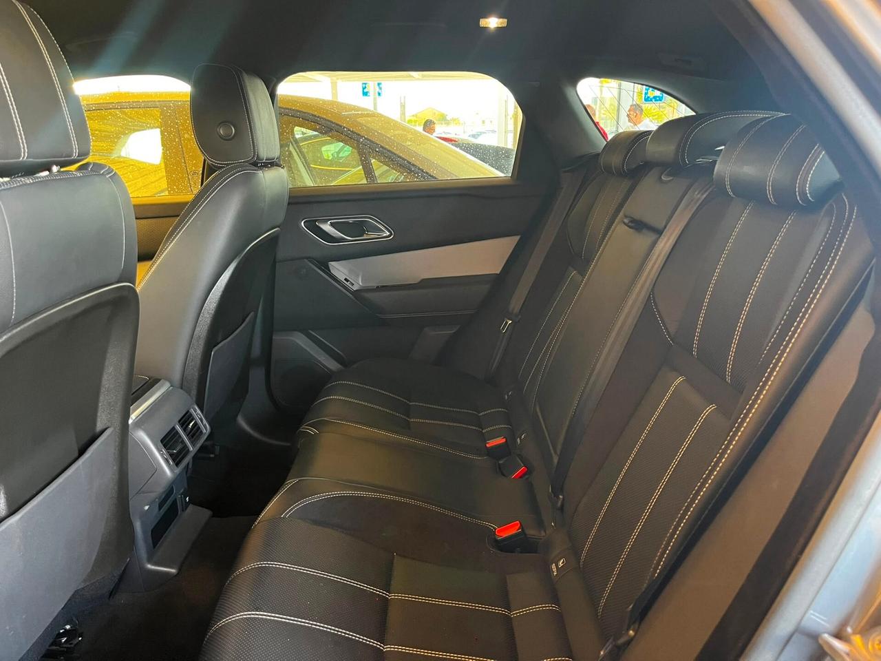 Land Rover Range Velar 2.0D I4 240 CV R-Dynamic S