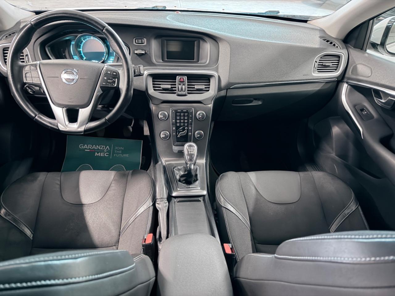 Volvo V40 D2 1.6 Momentum