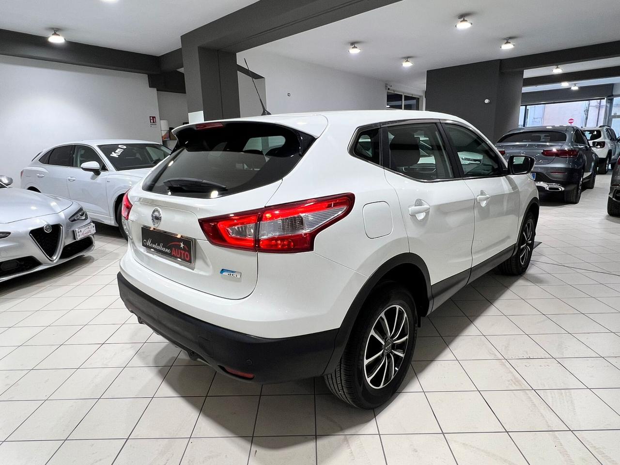 Nissan Qashqai 1.5 dCi Visia