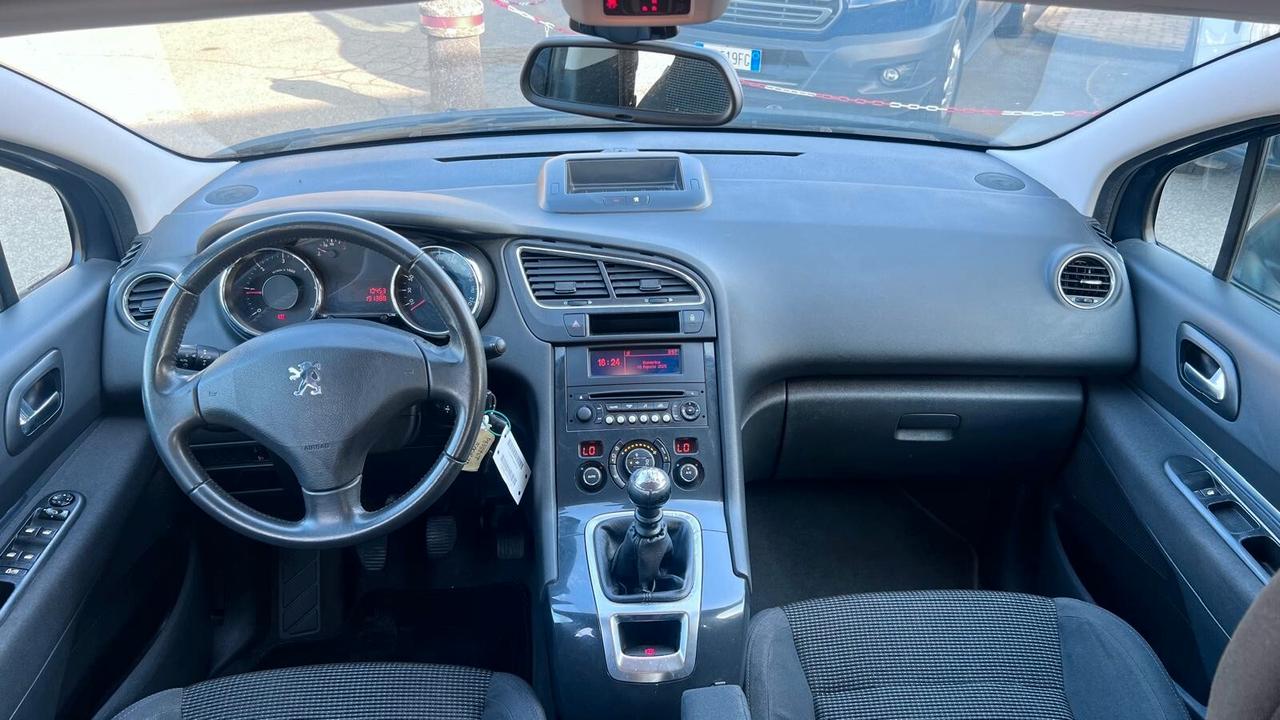 Peugeot 5008 1.6 HDi 112CV Business