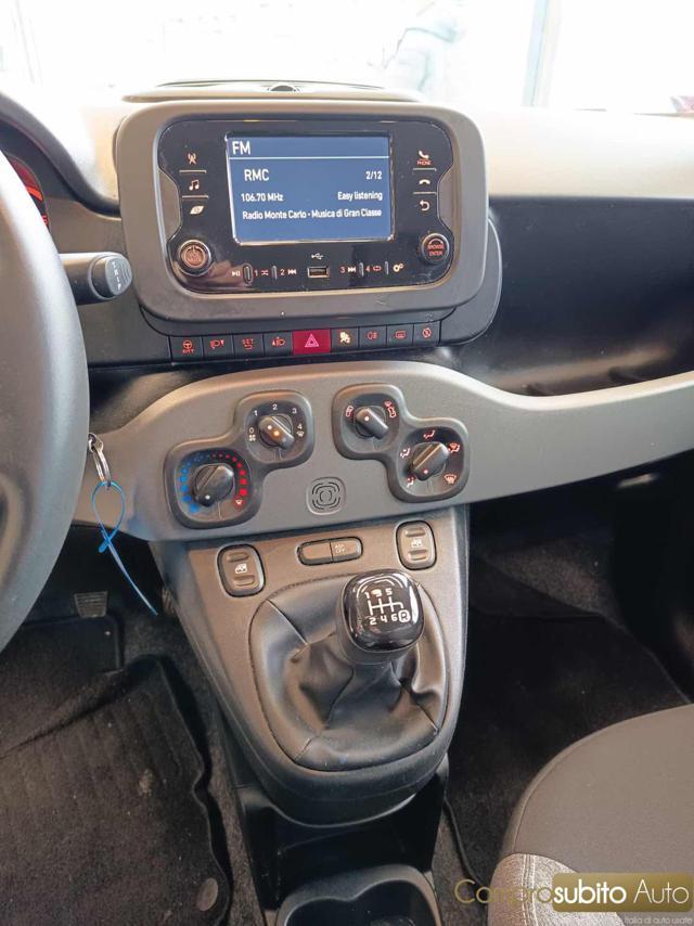 FIAT Panda 1.0 FireFly S&S Hybrid Garmin