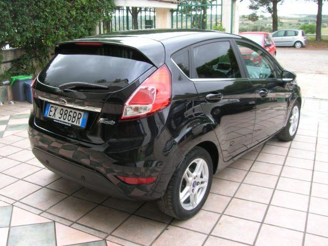 FORD Fiesta 1.5 TDCi 75CV 5 porte Titanium