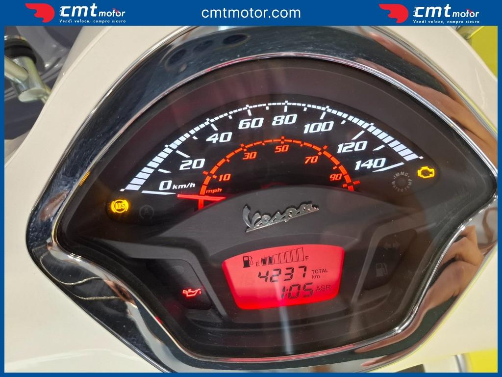 Vespa GTS 125 - 2022