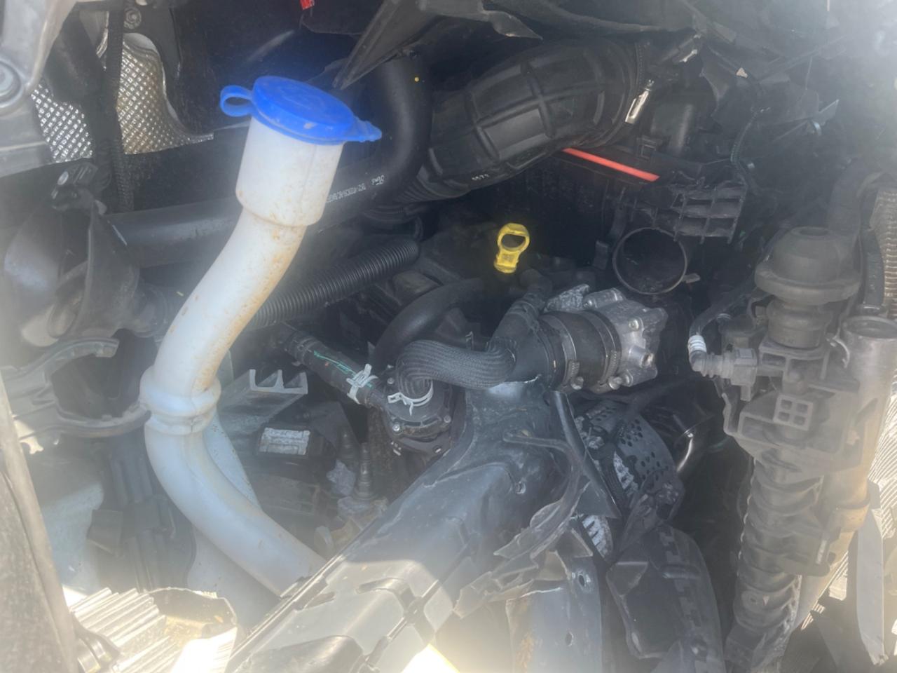 Ford transit custum hybrid 2021 sinistrato