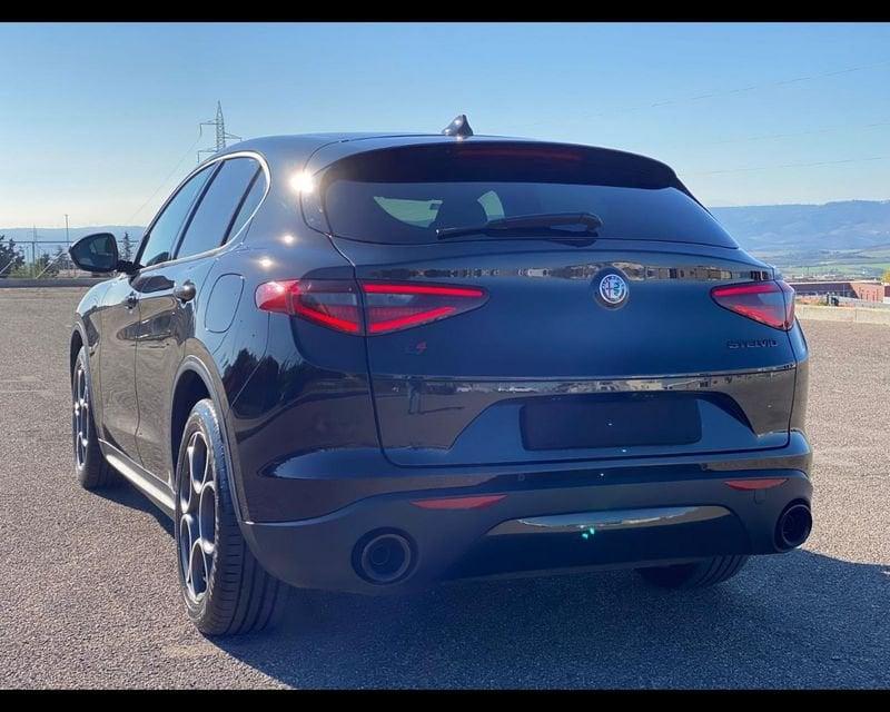 Alfa Romeo Stelvio 2020 2.2 t Sprint Q4 190cv auto