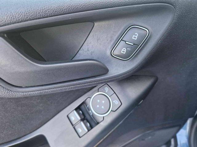 FORD Fiesta 1.1 75 CV 5 porte Connect