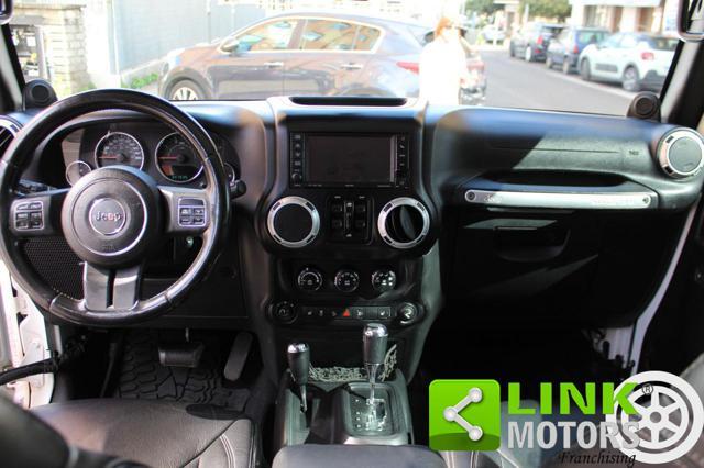 JEEP Wrangler Unlimited 2.8 CRD DPF Sahara Auto