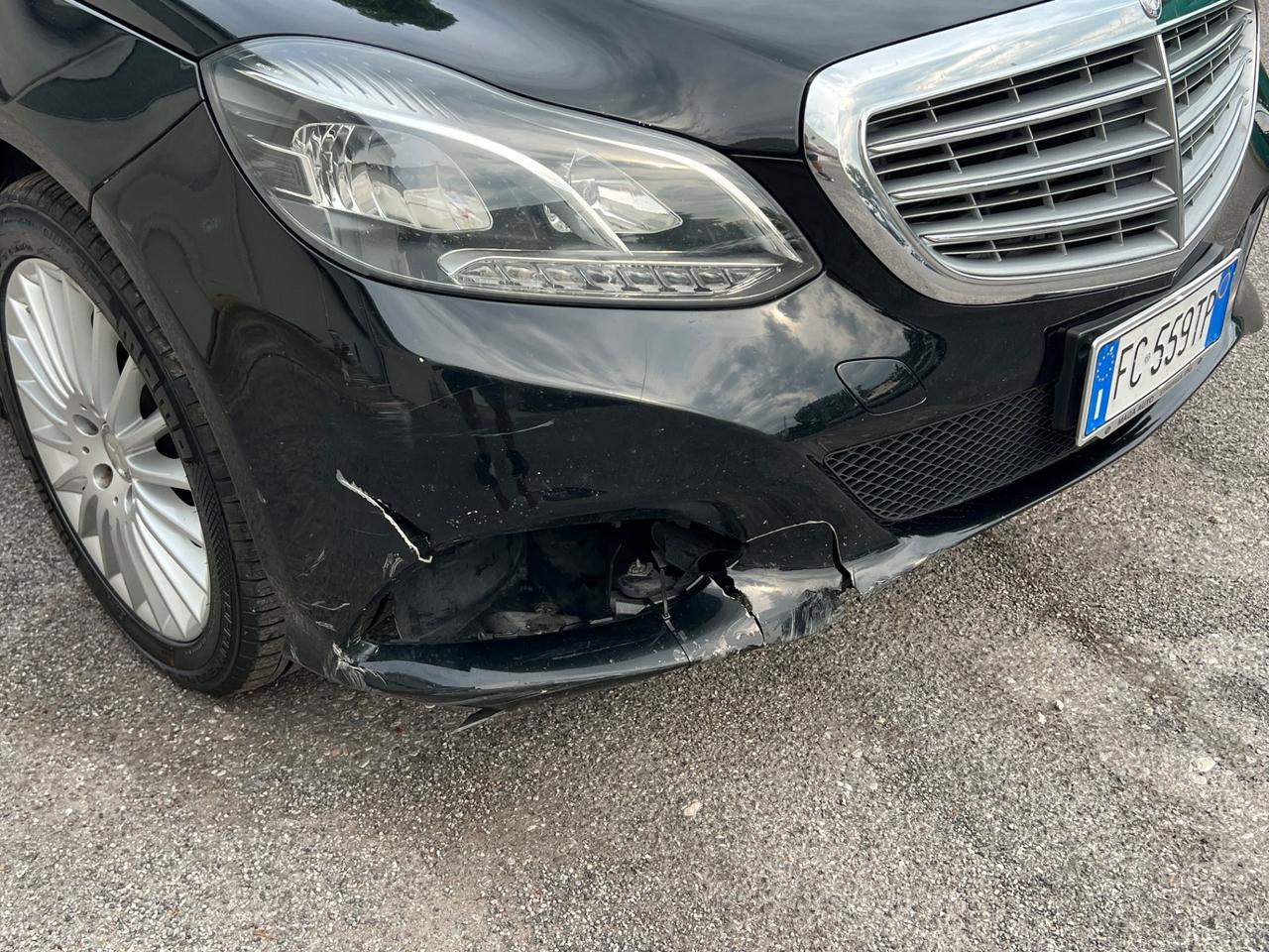 Mercedes-benz E 220 Problemi al Motore