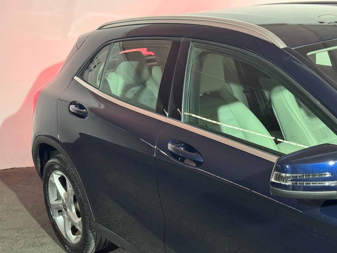 Mercedes-benz GLA 180 d Automatic Premium