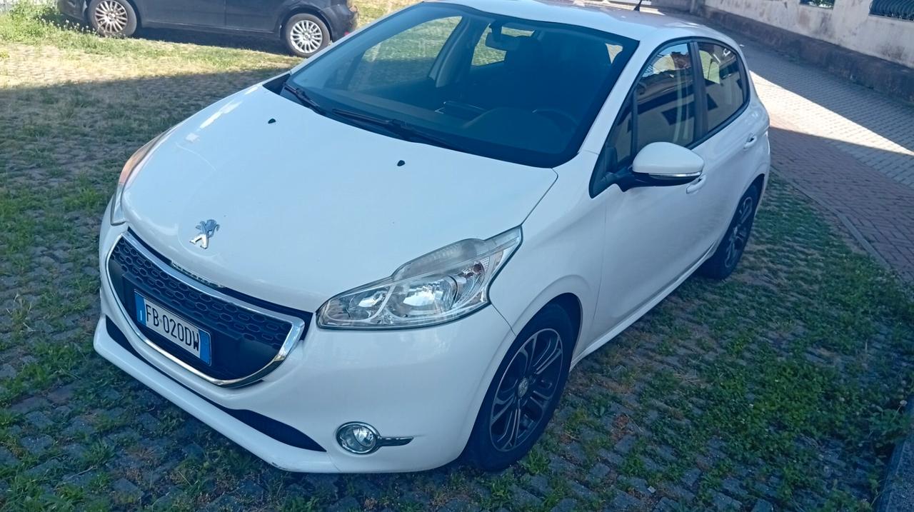 Peugeot 208 1.4 VTi 95 CV 5p. GPL Distribuzione Nuova