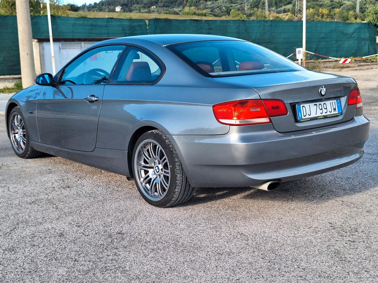 Bmw 320 320d cat Coupé Futura PELLE CARTIER CAMBIO AUTOMATICO TEL BXENON
